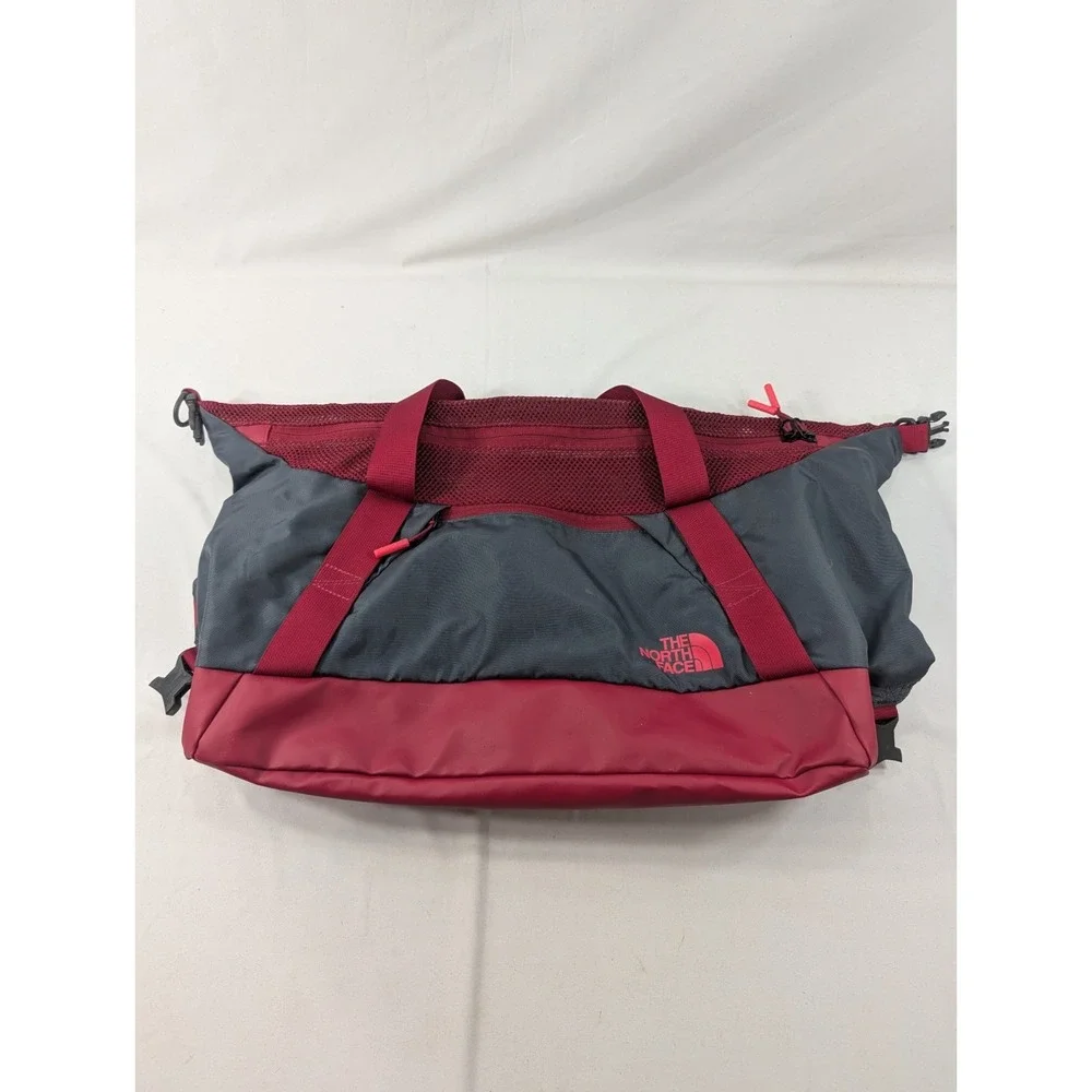 The North Face Apex Gym 32L nylon gym travel duffel bag Red Gray